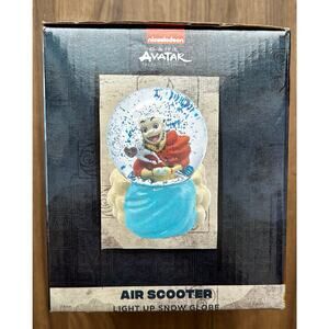 Avatar: The Last Airbender Aang & Momo Air Scooter Snow Globe